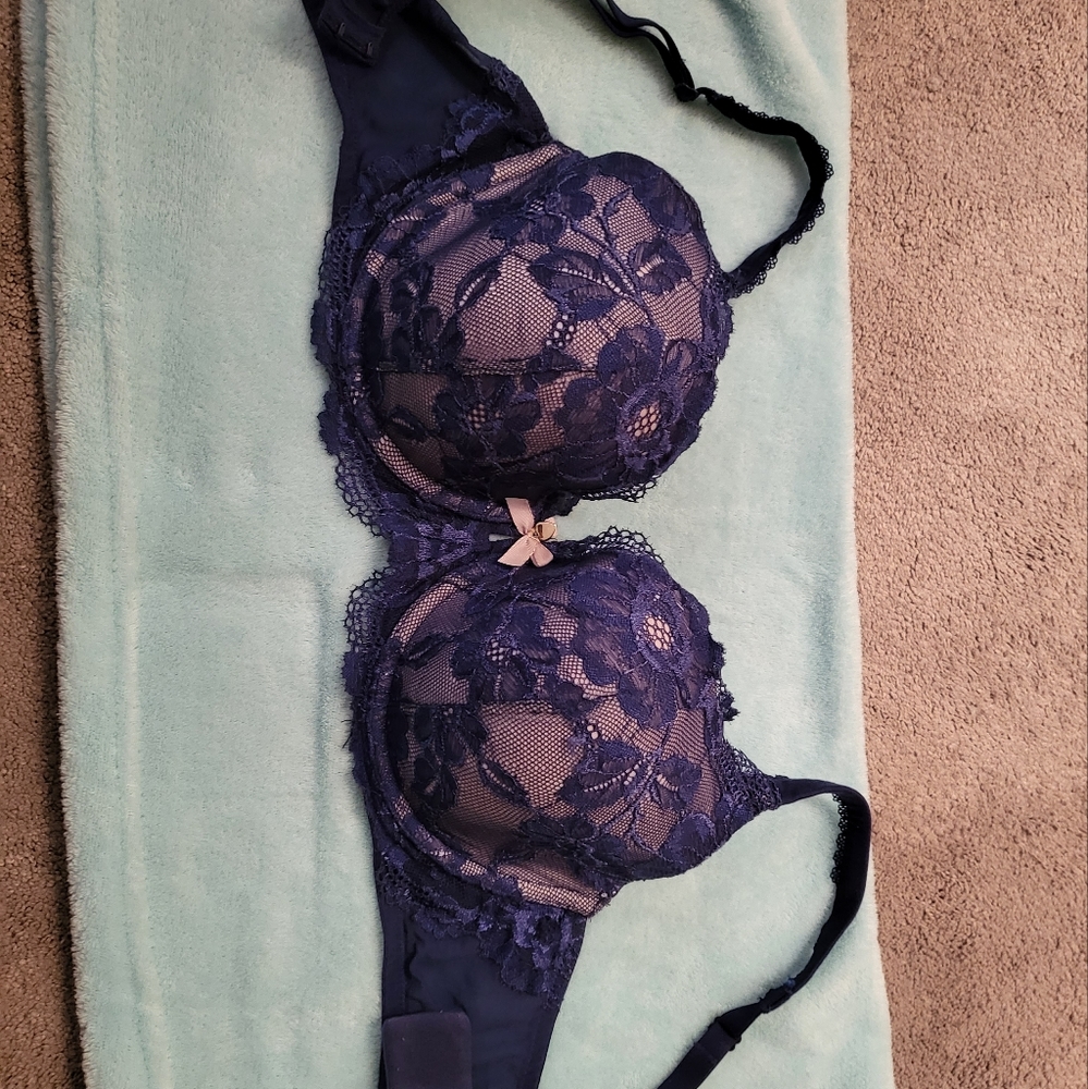 laced purple bra 34DD